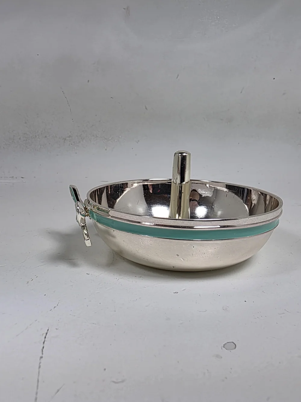 Kate Spade Silver Tone Jewelry Ring Holder with Teal Bow Accent
